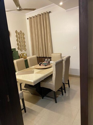 Master Bedroom in 3 BHK Builder Floor at Greater Kailash ii – for Rent