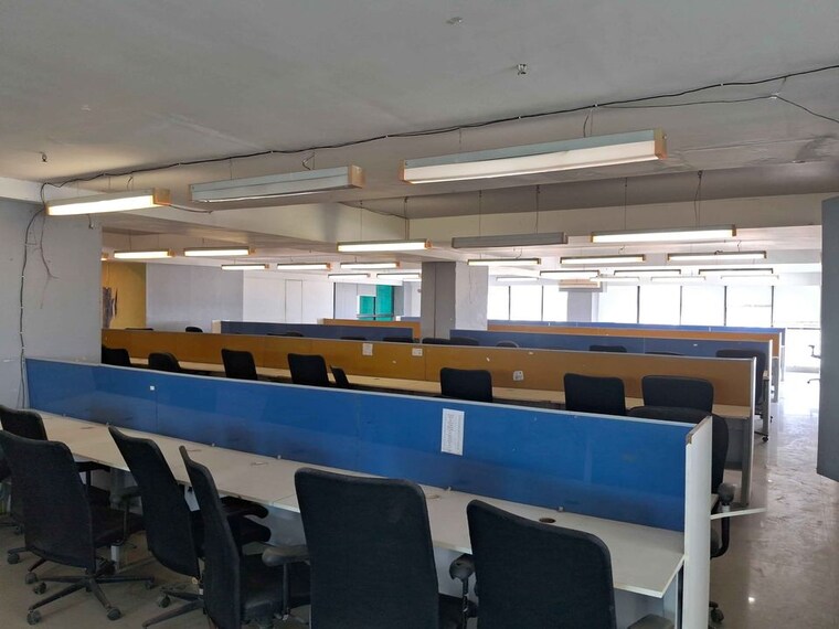 Team Area, vijay nagar Commercial Office Space 1560 Sq.Ft. In Vijay Nagar Indore 9424000