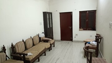 2 BHK Builder Floor For Rent in Jagdish Apartments Aliganj, Aliganj