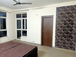 Room in 3 BHK Builder Floor at Old Rajinder Nagar – for Sale