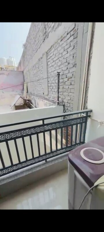 1 RK Builder Floor For Rent in Chattarpur