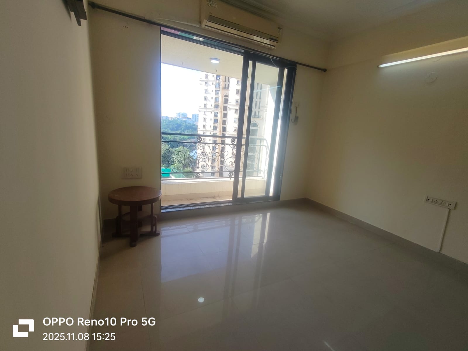 3 BHK Apartment For Rent in Lake Home