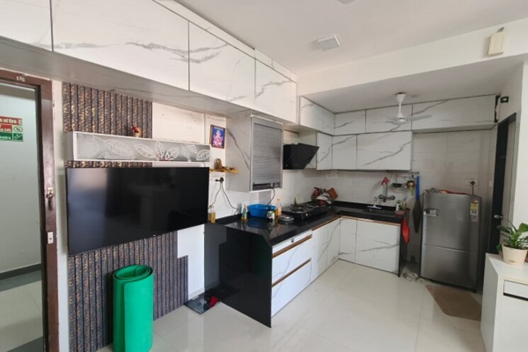 Team Area, mayfair-the-view 1 RK 304 Sq.Ft. Apartment In Vikhroli West Mumbai 9424154