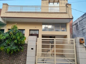 2 BHK Independent House For Sale in Vip Road