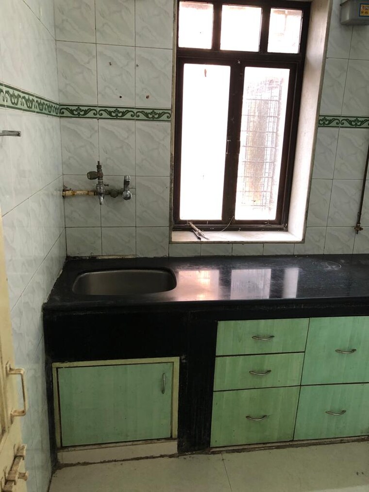 Kitchen, vashi sector 15 2 Bedroom 1000 Sq.Ft. Apartment In Vashi Sector 15 Navi Mumbai 9424249