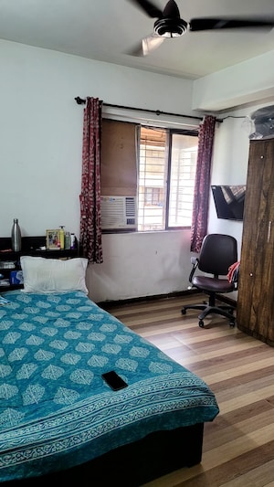 Bedroom in 2 BHK Apartment at Indu Ganesh CHS, Sion – for Sale