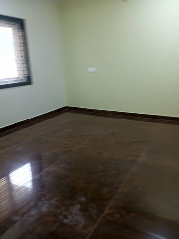 Room in 5 BHK Independent House at Shankarpalli – for Sale