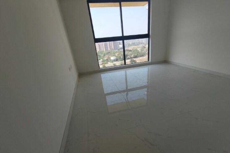 Room, raunak-unnathi-greens-phase-vii 1 Bedroom 535 Sq.Ft. Apartment In Ghodbunder Road Thane 9424277