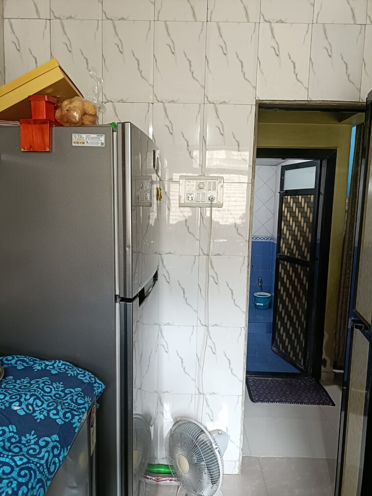 Bathroom, shree-vallabh-shanti-chs 1 Bedroom 456 Sq.Ft. Apartment In Dahisar West Mumbai 9424314