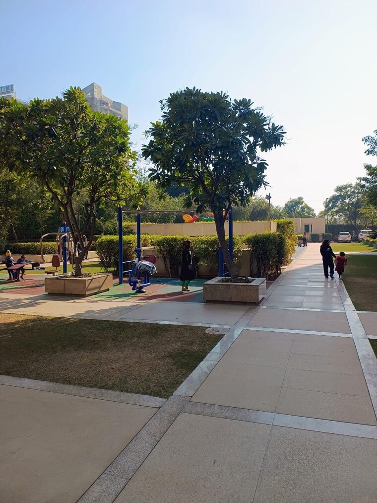 Swimming Pool, conscient-heritage-one 3.5 Bedroom 1995 Sq.Ft. Apartment In Sector 62 Gurgaon 9424271