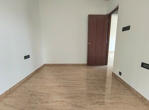 Room in 2.5 BHK Apartment at VTP Beaumonde, Kharadi – for Rent