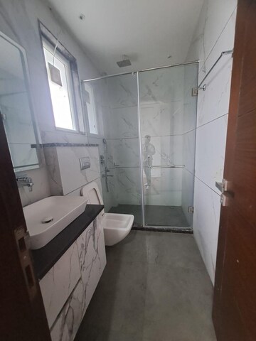 Attached Bathroom in 3 BHK Builder Floor at Unitech Greenwood City Apartment, Sector 45 – for Rent