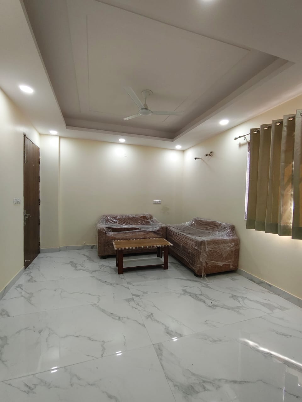 1 BHK Builder Floor For Rent in Unitech Cyber Park