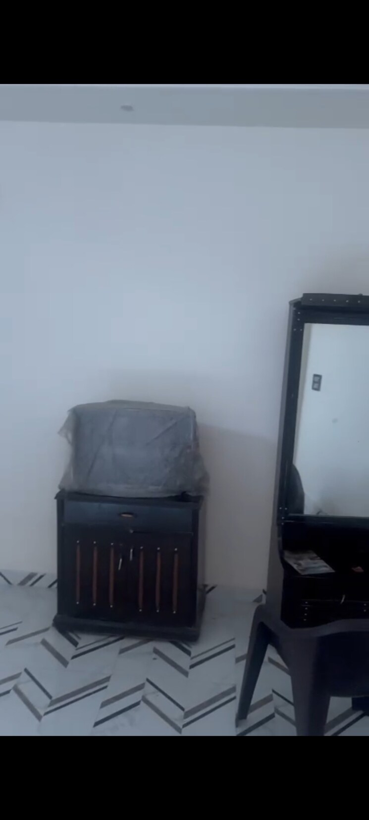 undefined, rwa-apartments-sector-71 1 Bedroom 112 Sq.Mt. Villa In Sector 71 Noida 9424485