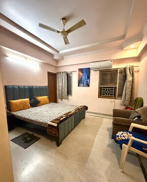 Master Bedroom in 4 BHK Apartment at Film Nagar – for Rent