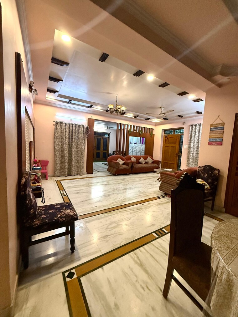 Living Room, film nagar 4 Bedroom 2500 Sq.Ft. Apartment In Film Nagar Hyderabad 9424408