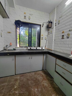 Furnished Amenities in 2 BHK Apartment at Shiv Parvati, Malad West – for Rent