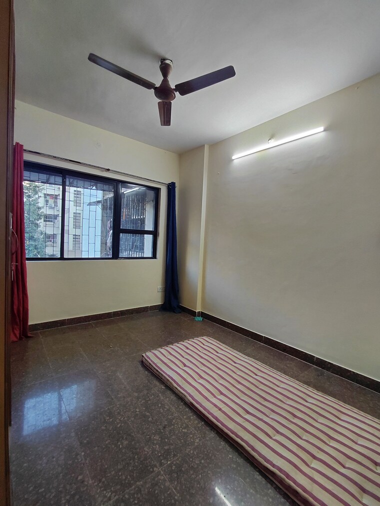 Room, shiv-parvati 2 Bedroom 775 Sq.Ft. Apartment In Malad West Mumbai 9424498