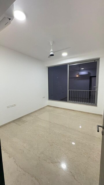 Room in 3 BHK Apartment at Oberoi Sky City, Borivali East – for Sale