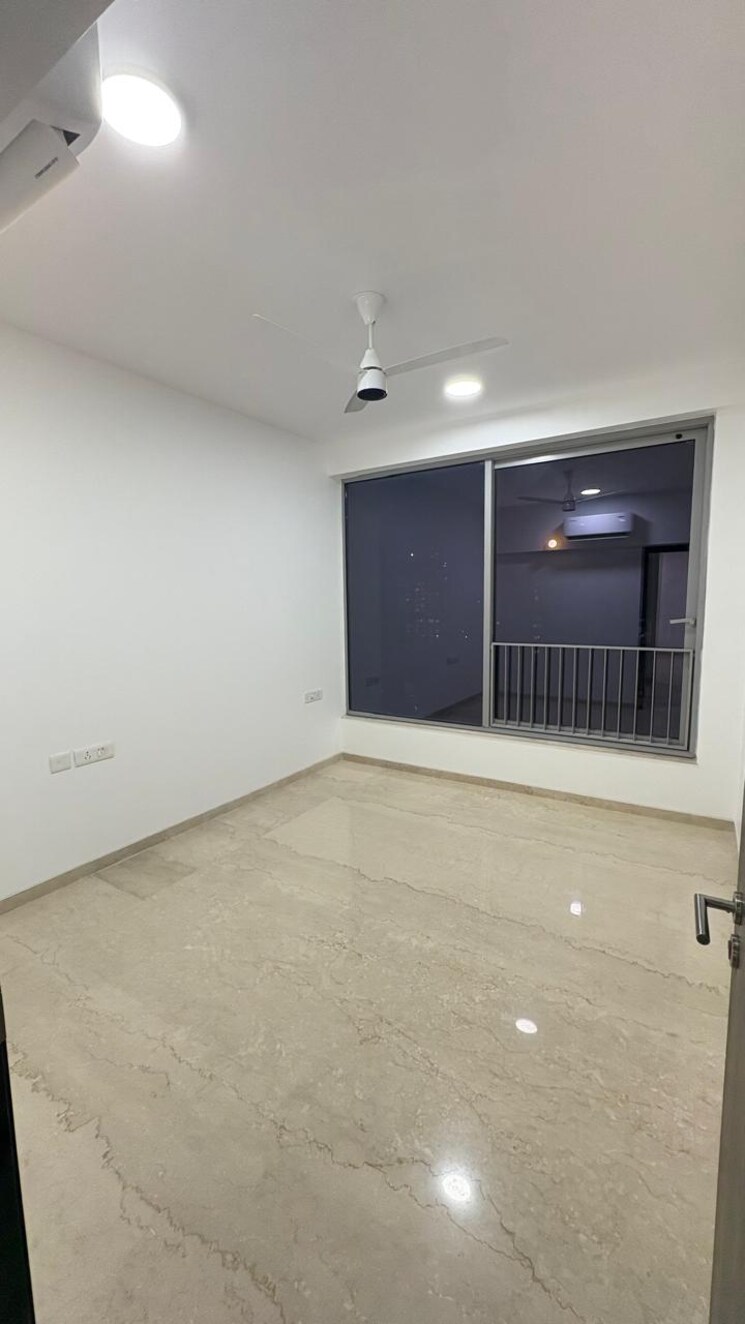 Room, oberoi-sky-city 3 Bedroom 1073 Sq.Ft. Apartment In Borivali East Mumbai 9424538