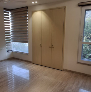 Room in 4 BHK Builder Floor at Greater Kailash ii – for Rent