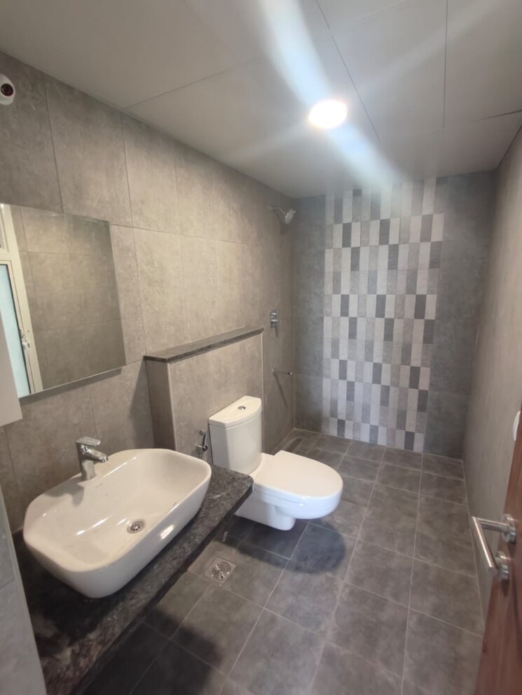 Bathroom, avalon-park-at-the-prestige-city 3 Bedroom 1536 Sq.Ft. Apartment In Sarjapur Road Bangalore 9418637