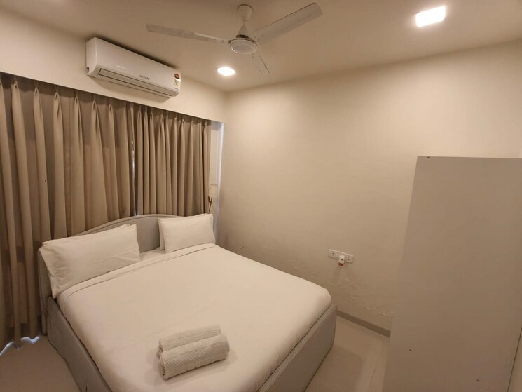 Bedroom, bandra west 3 Bedroom 1200 Sq.Ft. Apartment In Bandra West Mumbai 9424595