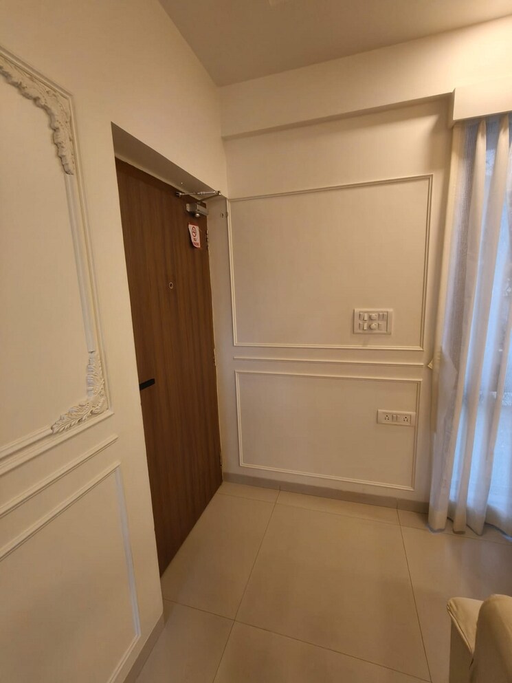 Room, bandra west 3 Bedroom 1200 Sq.Ft. Apartment In Bandra West Mumbai 9424595