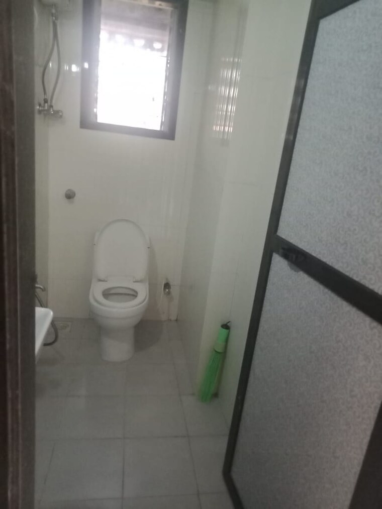 Bathroom, da-vincy-baylord 1 Bedroom 480 Sq.Ft. Apartment In Borivali West Mumbai 9424602