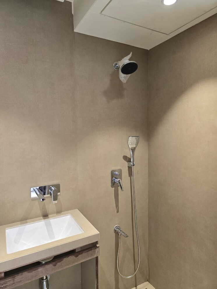 Bathroom, khar west 3 Bedroom 1200 Sq.Ft. Apartment In Khar West Mumbai 9424697