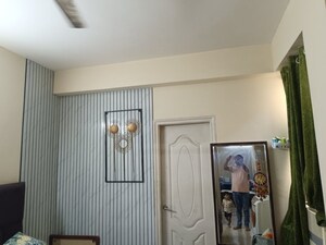 Furnished Amenities in 2 BHK Apartment at Shree Vardhman Mantra, Sector 67 – for Rent