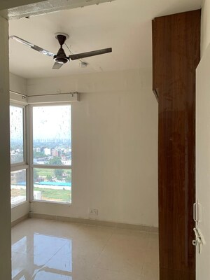 Room in 2 BHK Apartment at Shree Vardhman Mantra, Sector 67 – for Rent