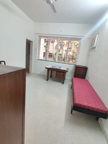 Bedroom in 3 BHK Apartment at Bandra West – for Rent