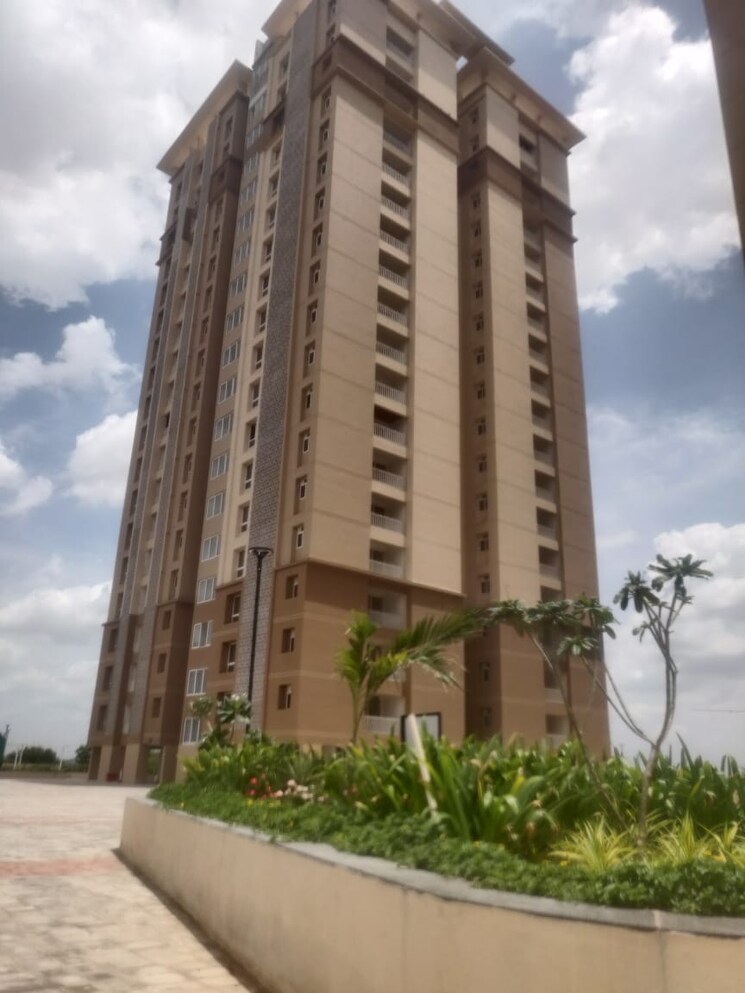 Exterior View, pacifica-hillcrest-phase-2 2 Bedroom 940 Sq.Ft. Apartment In Gachibowli Hyderabad 9424751