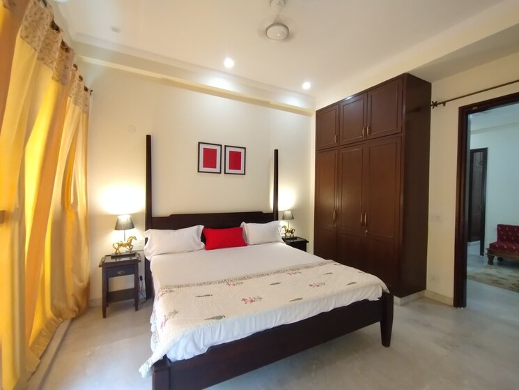 Bedroom, sushant lok i 4 Bedroom 3150 Sq.Ft. Builder Floor In Sushant Lok I Gurgaon 9424752