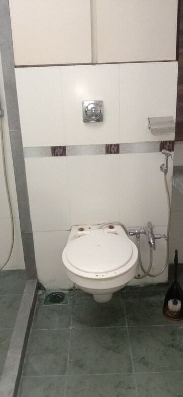 Bathroom in 3 BHK Apartment at Riddhi Garden, Malad East – for Rent