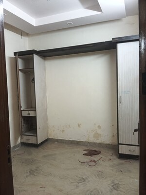Master Bedroom in 2 BHK Builder Floor at Rohini Sector 25 – for Rent