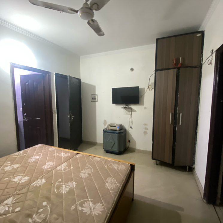 Bedroom, maya-garden-city 1 RK 475 Sq.Ft. Apartment In Nagla Road Zirakpur 9424773