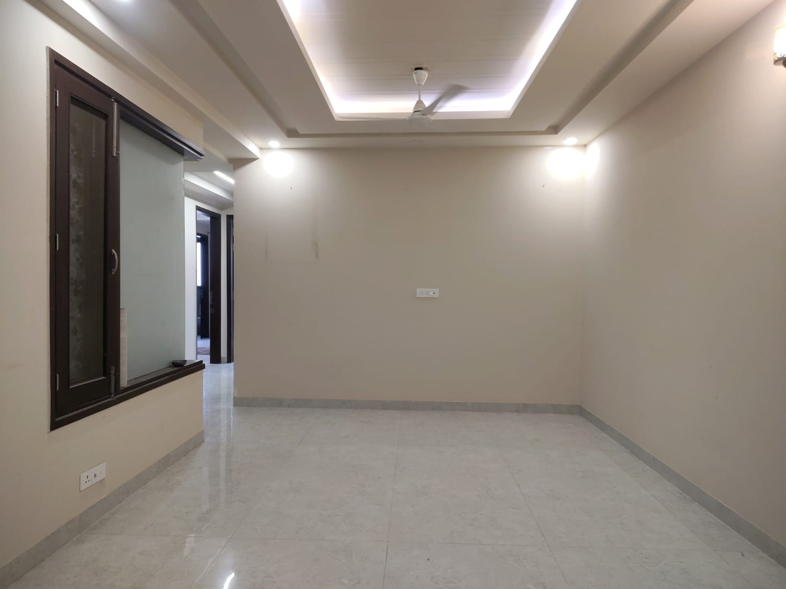 3 BHK + Pooja Room Builder Floor For Rent in Kishanagarh. Vasant Kunj 