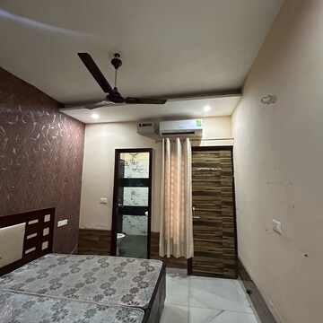 Bedroom in 2 BHK Apartment at Kharar Landran Road – for Rent