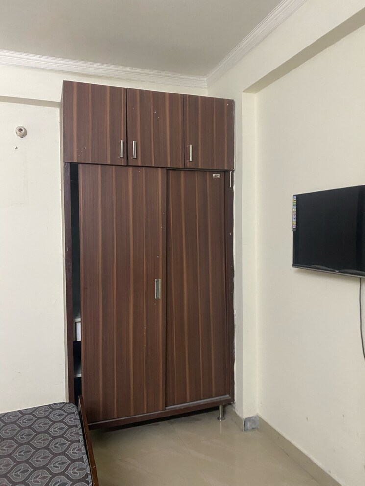 Room, maya-garden-city 1 Bedroom 610 Sq.Ft. Apartment In Nagla Road Zirakpur 9424786