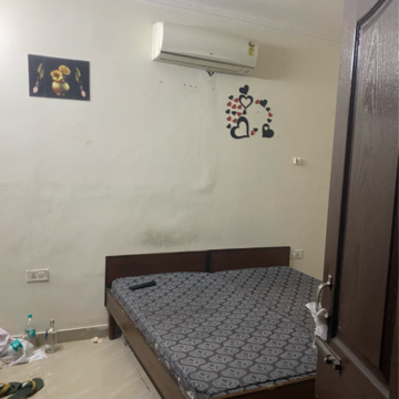 Team Area in 1 BHK Apartment at Maya Garden City, Nagla Road – for Rent