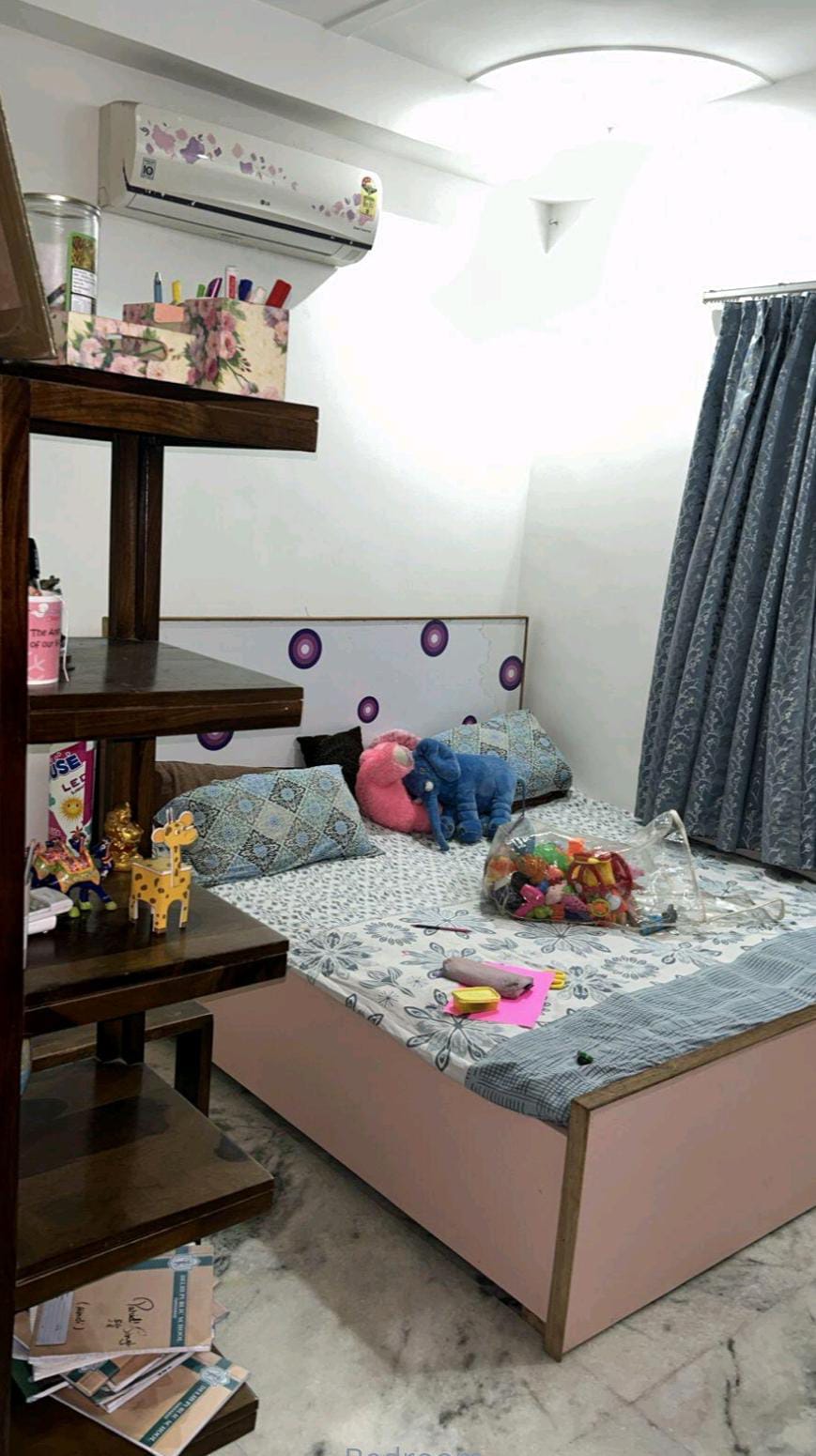 2 BHK + Pooja Room Apartment For Rent in Krishilok Apartment