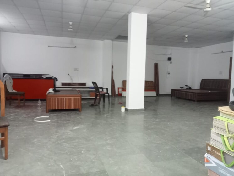 Living Room, gomti nagar Commercial Office Space 1600 Sq.Ft. In Gomti Nagar Lucknow 9424796