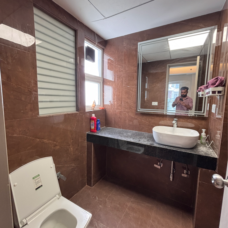 Kitchen, one-oak-atmos 3 Bedroom 1599 Sq.Ft. Apartment In Vibhuti Khand Lucknow 9424797