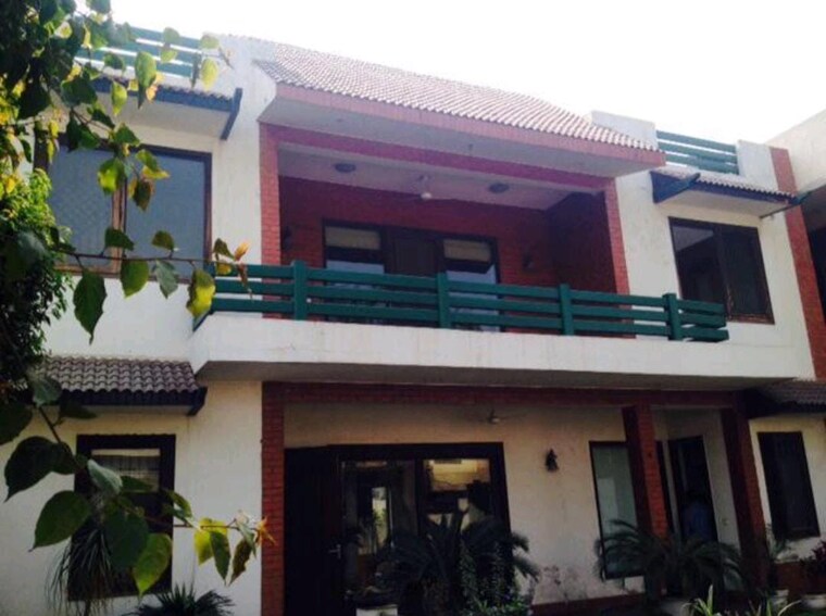 Exterior View, sector 21c 3 Bedroom 3500 Sq.Ft. Villa In Sector 21c Faridabad 9424798