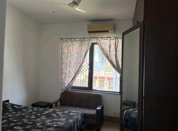 Bedroom in 3 BHK Villa at Sector 21c – for Rent