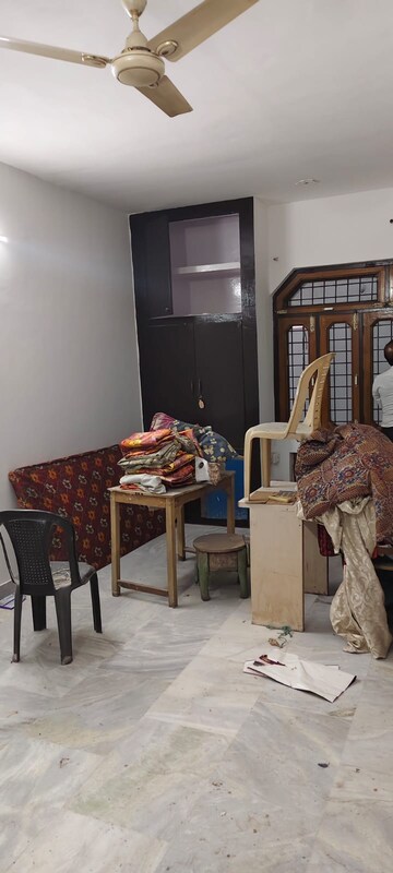Bedroom in 6 BHK Independent House at Gomti Nagar – for Rent