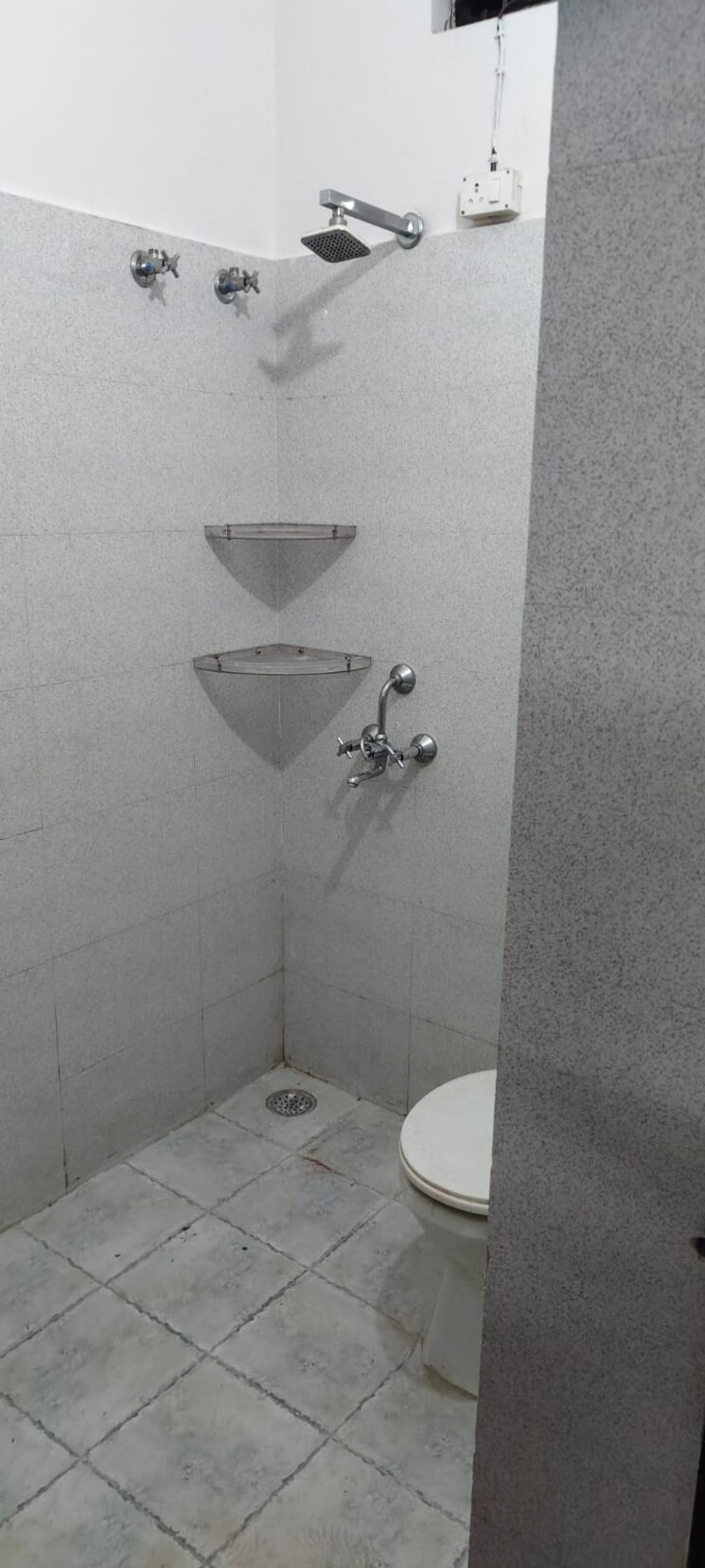 Bathroom, gomti nagar 6 Bedroom 2230 Sq.Ft. Independent House In Gomti Nagar Lucknow 9424806