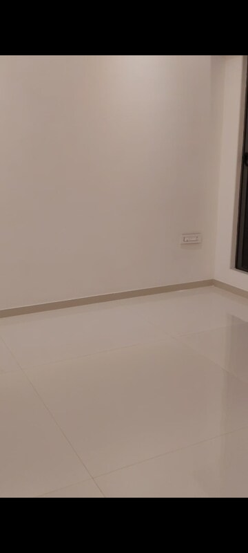 Room in 3 BHK Apartment at Sugee Akanksha, Dadar West – for Rent